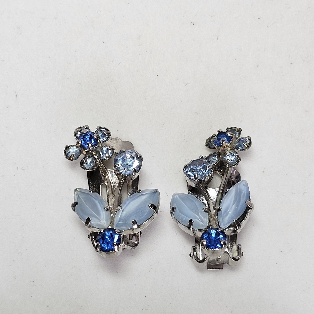 Austrian Frosted Blue and Silver Jewelry Set - Picture 2 of 3